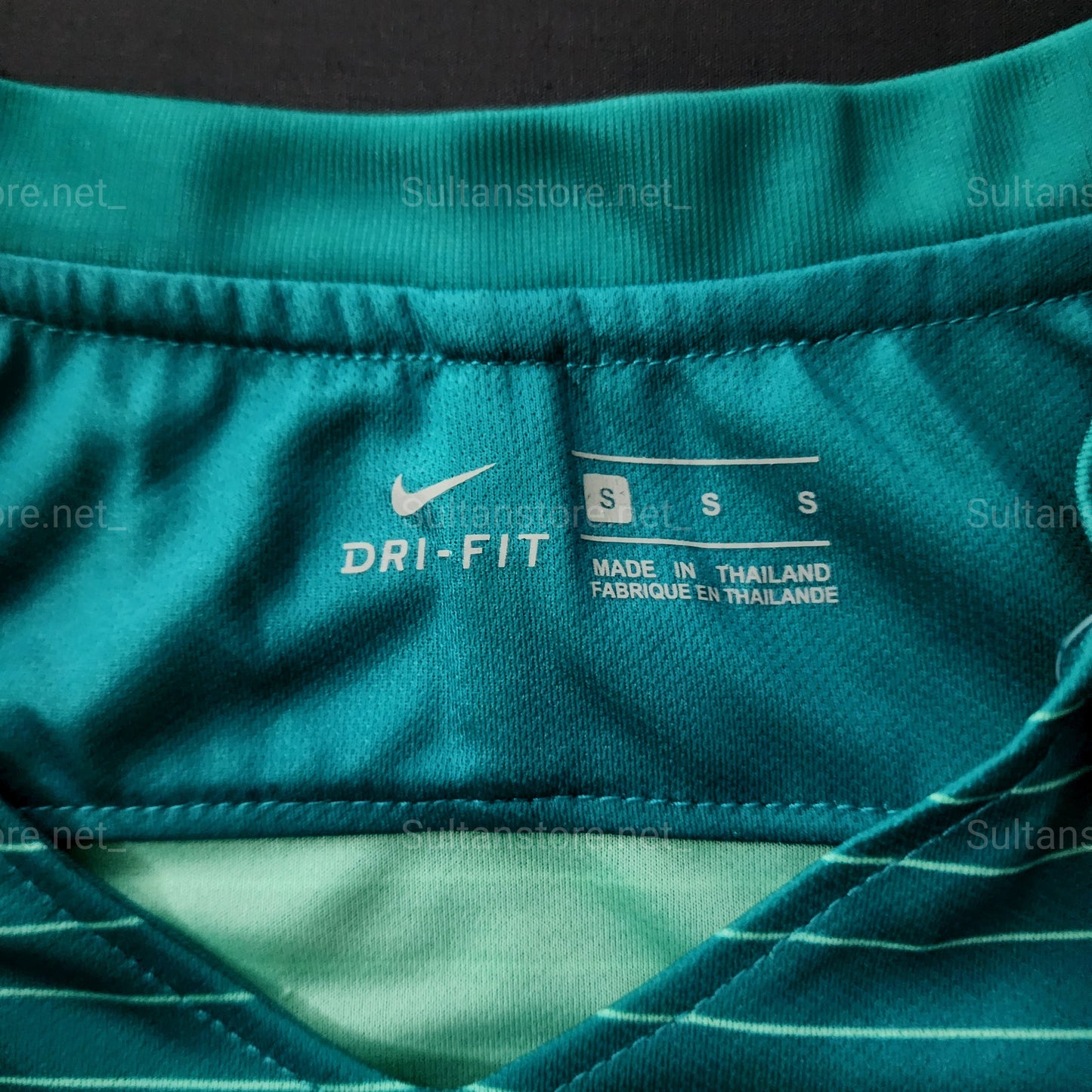 Messi 2016/17 Barcelona Third Jersey