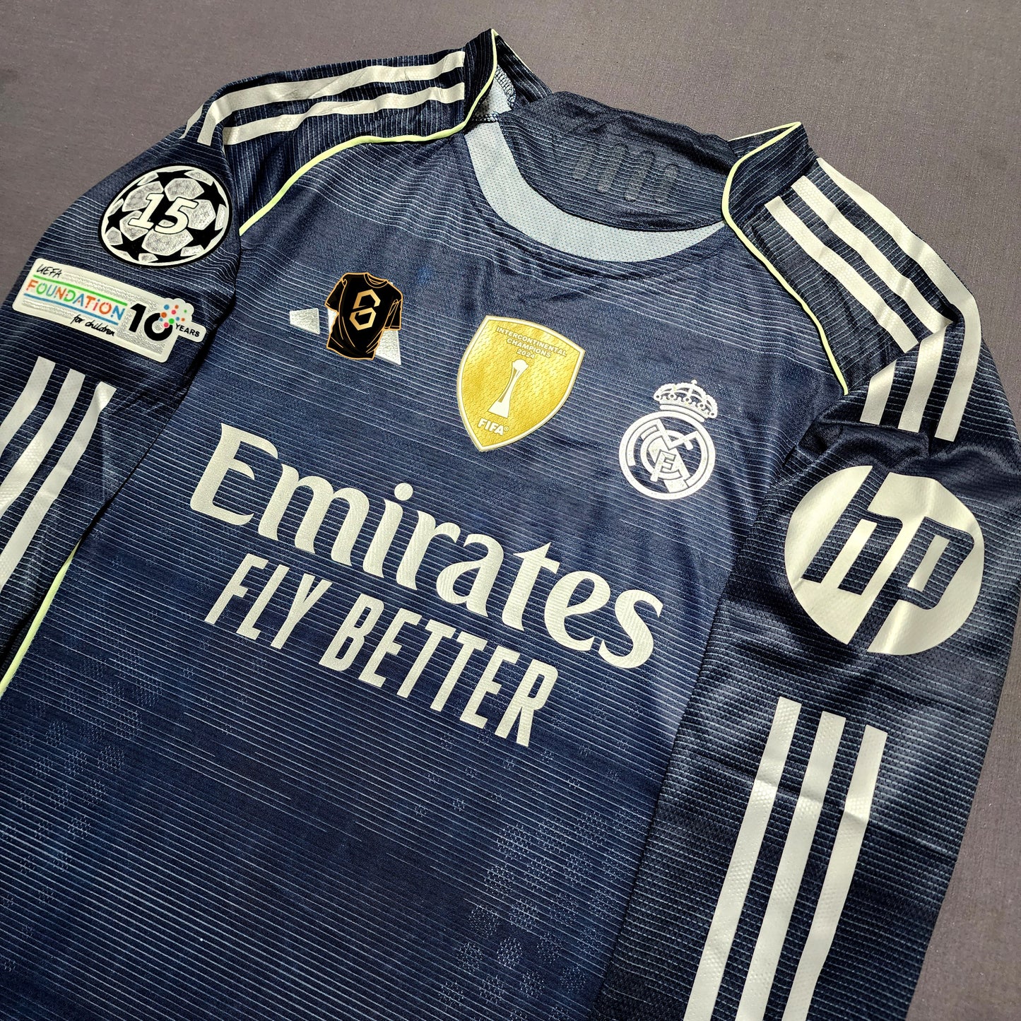 (Long Sleeves) Real Madrid 2025/26 Away Jersey ( Valverde - Mbappe - Bellingham - Vini - Arda Guler - Modric - Trent)