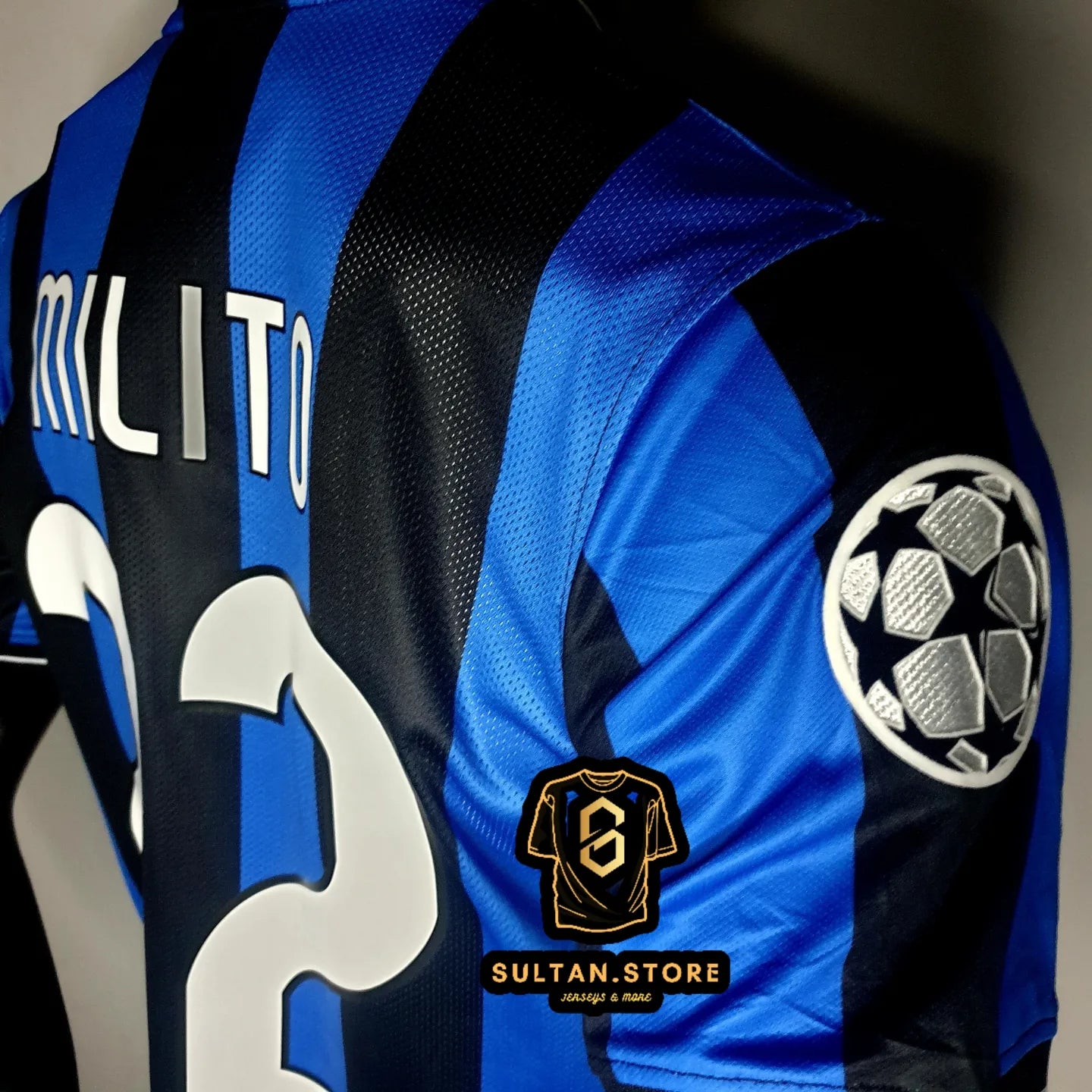 Milito 2010 Inter Milan Final Champions League Home Jersey