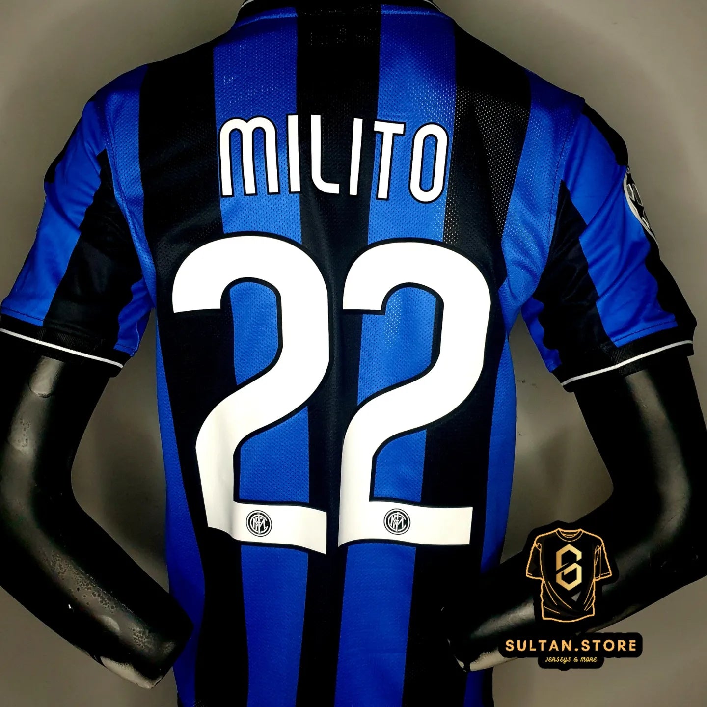 Milito 2010 Inter Milan Final Champions League Home Jersey