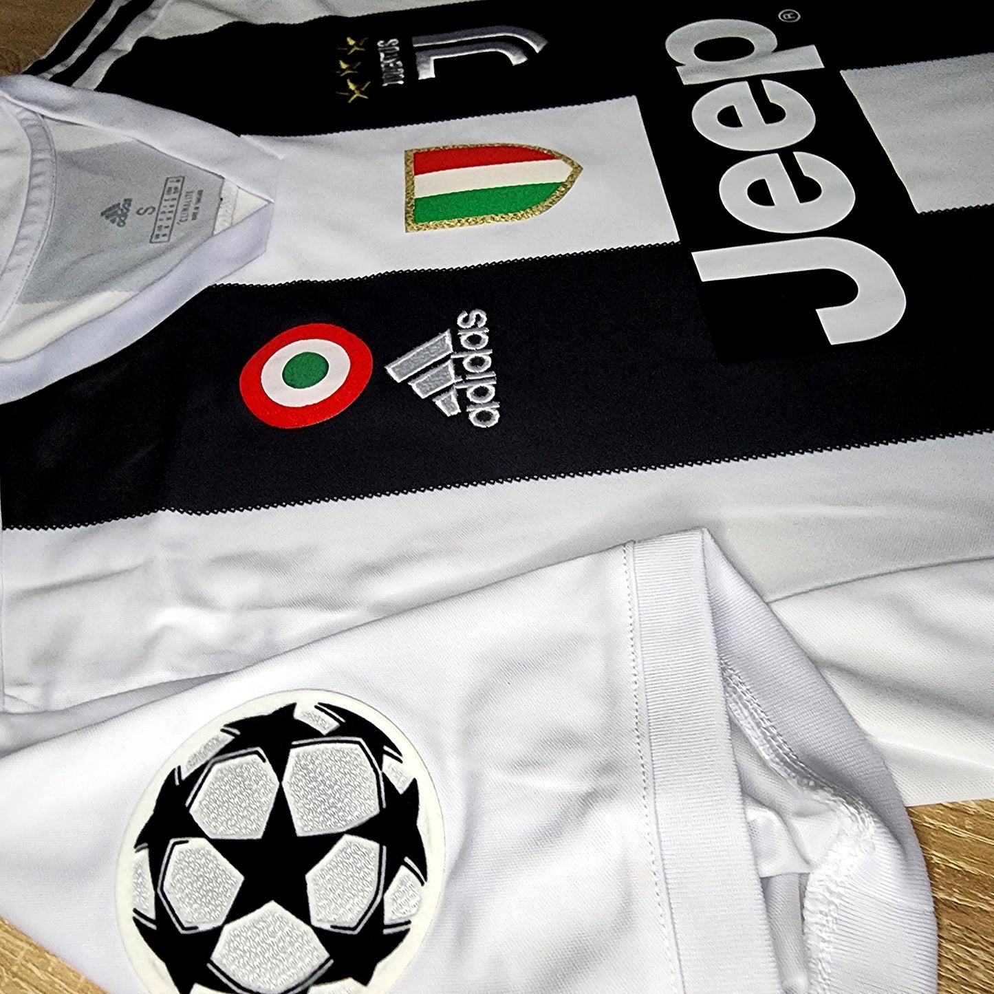 Ronaldo 2018/19 Juventus Home Jersey