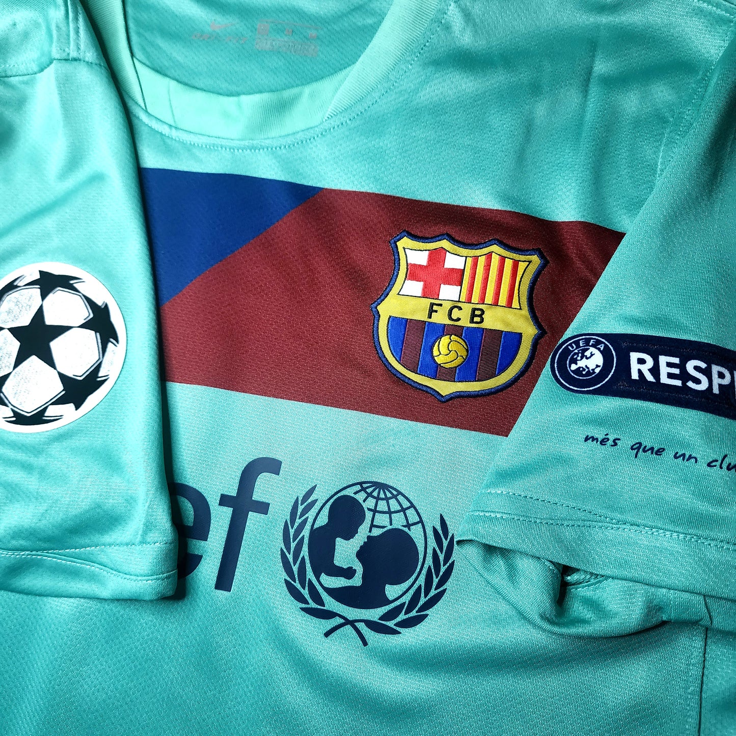 Messi 2010/12 Barcelona Away Jersey