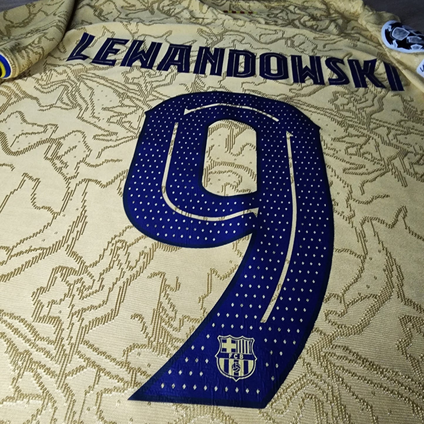 Lewandowski 2022/23 Barcelona Away Jersey