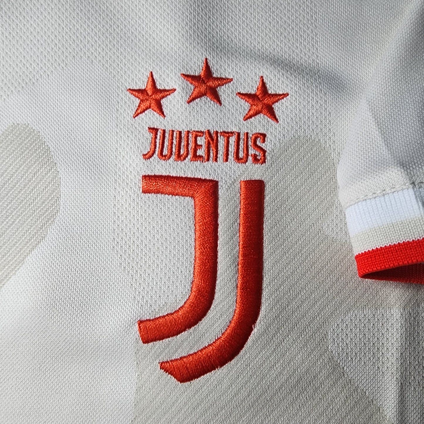 Ronaldo 2019/20 Juventus Away Kit