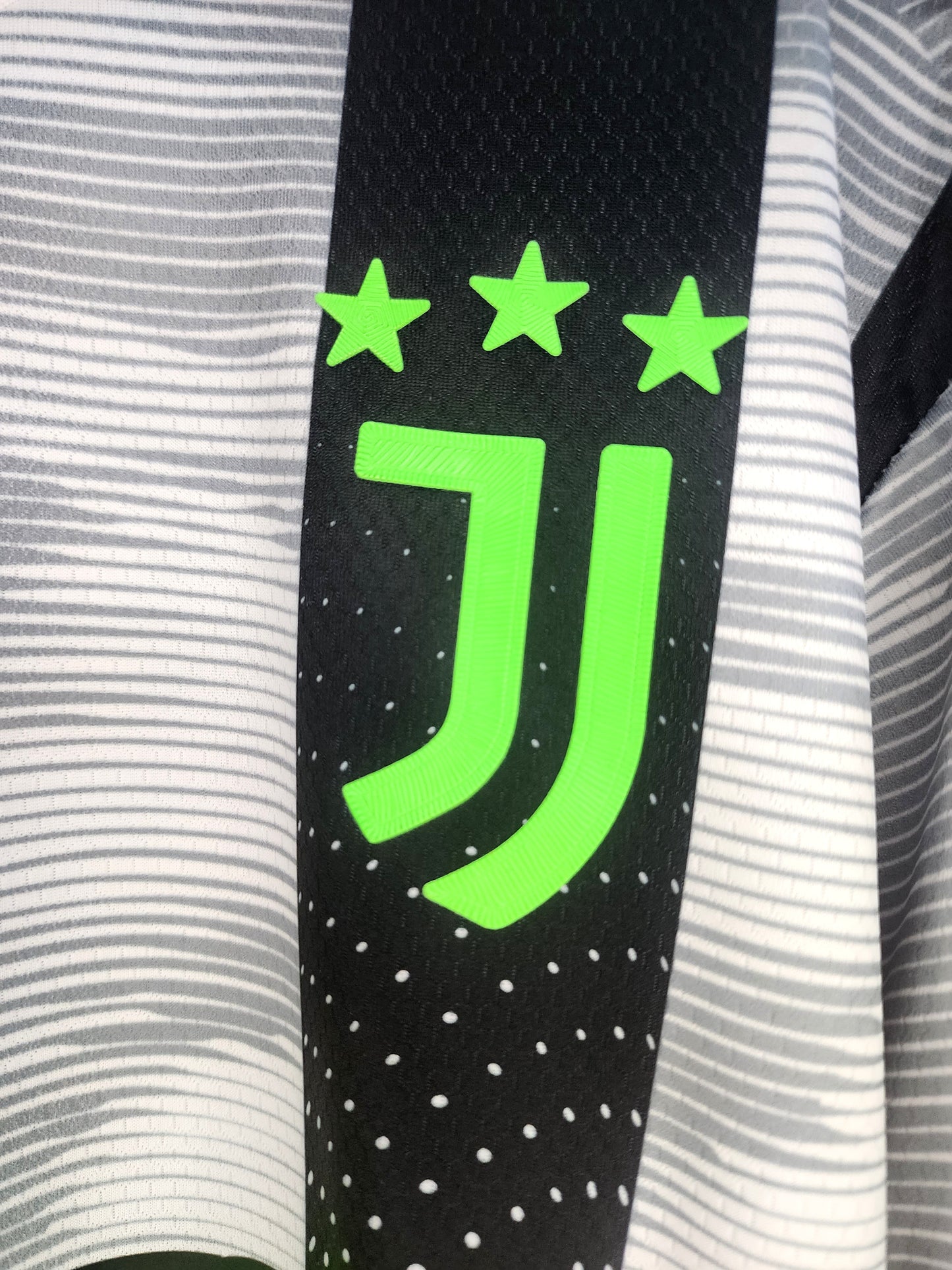 Ronaldo 2019/20 Juventus Fourth Jersey