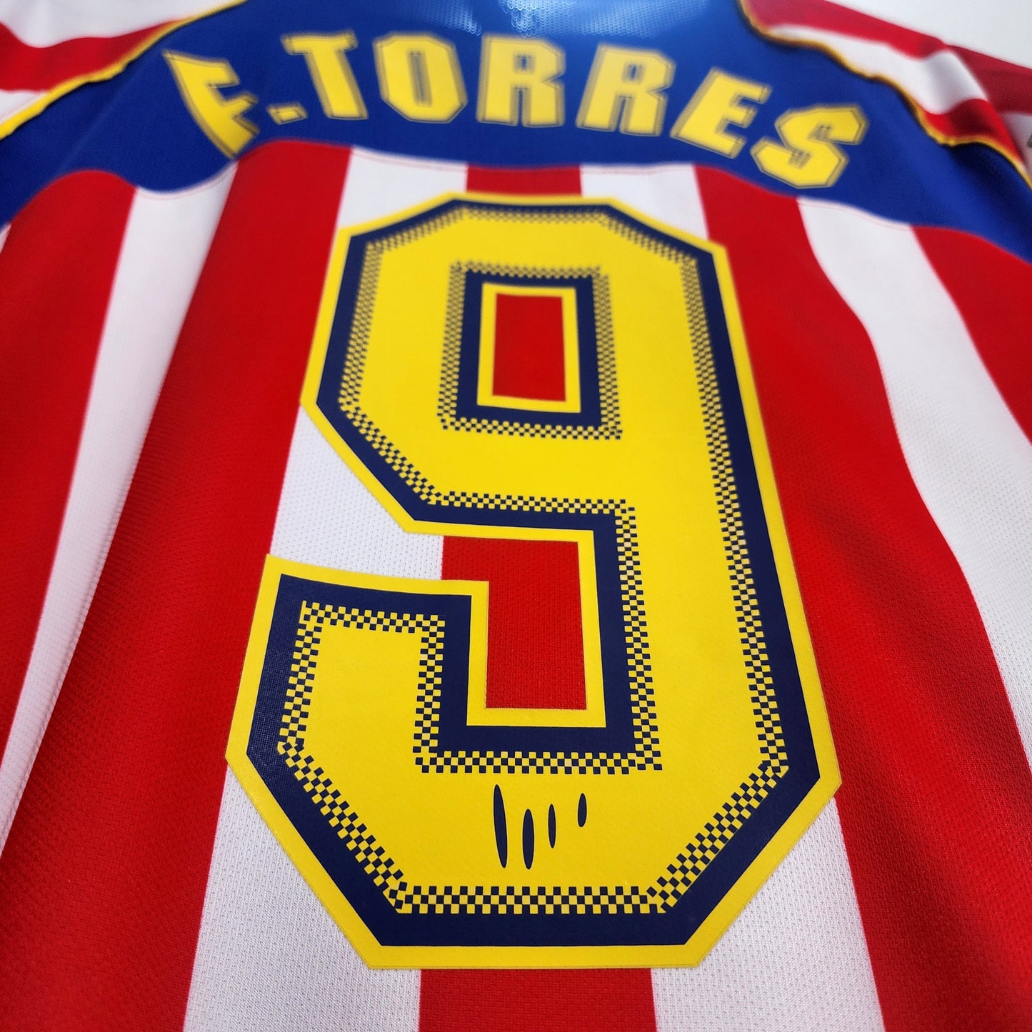 Torres 2004/05 Atletico Madrid Home Jersey