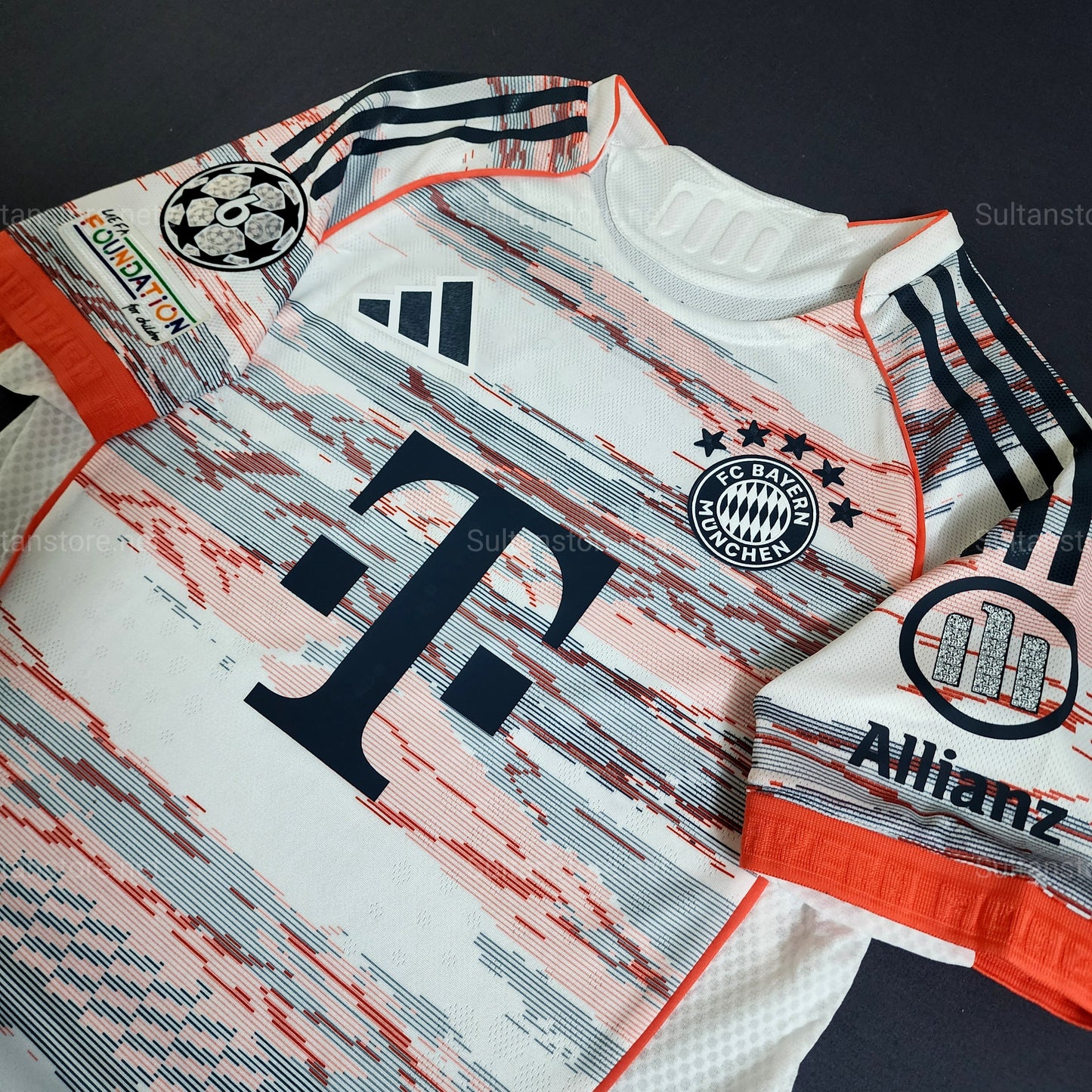 Kane 2025/26 Bayern Away Jersey