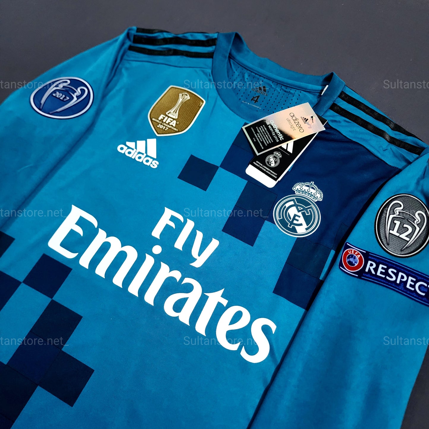 Ronaldo 2017/18 Real Madrid Third Jersey Player Version