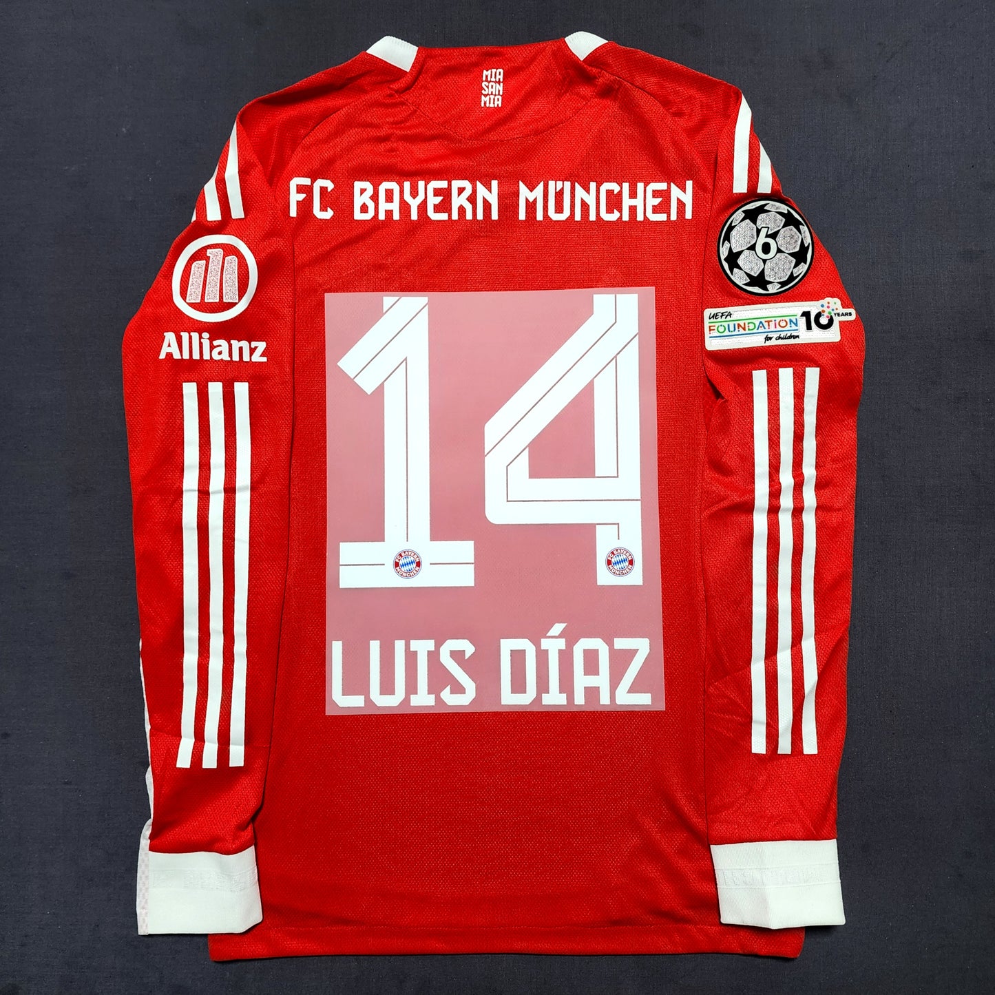 (Long Sleeves) Bayern 2025/26 Home Jersey ( Musiala - Kimmich - Kane - Luis diaz - Olise )