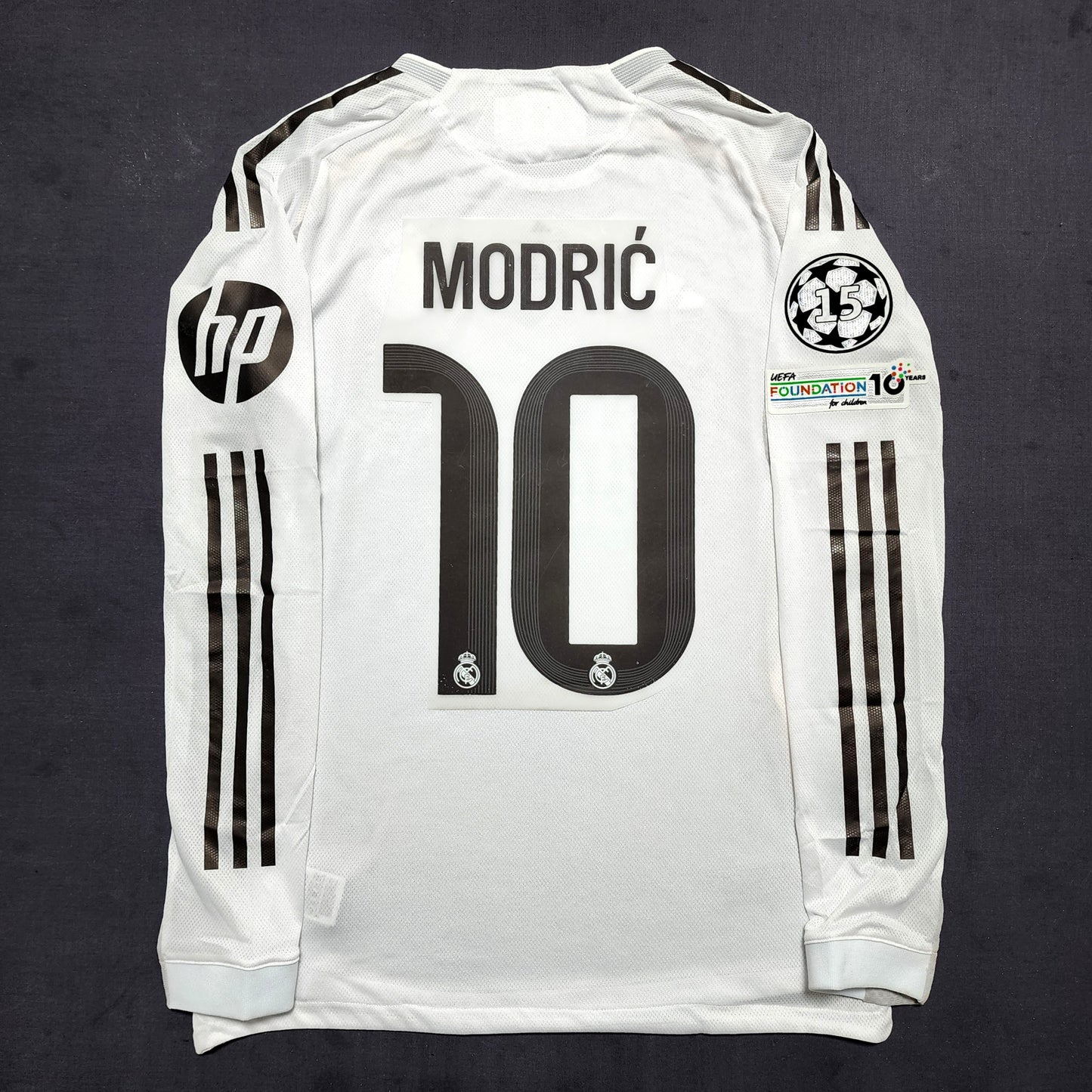 (Long Sleeves) Real Madrid 2025/26 Home Jersey ( Valverde - Mbappe - Bellingham - Vini - Arda Guler )