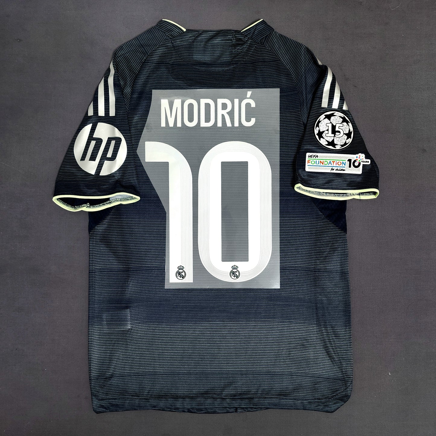 Real Madrid 2025/26 Away Jersey ( Valverde - Mbappe - Bellingham - Vini - Arda Guler - Modric - Trent)