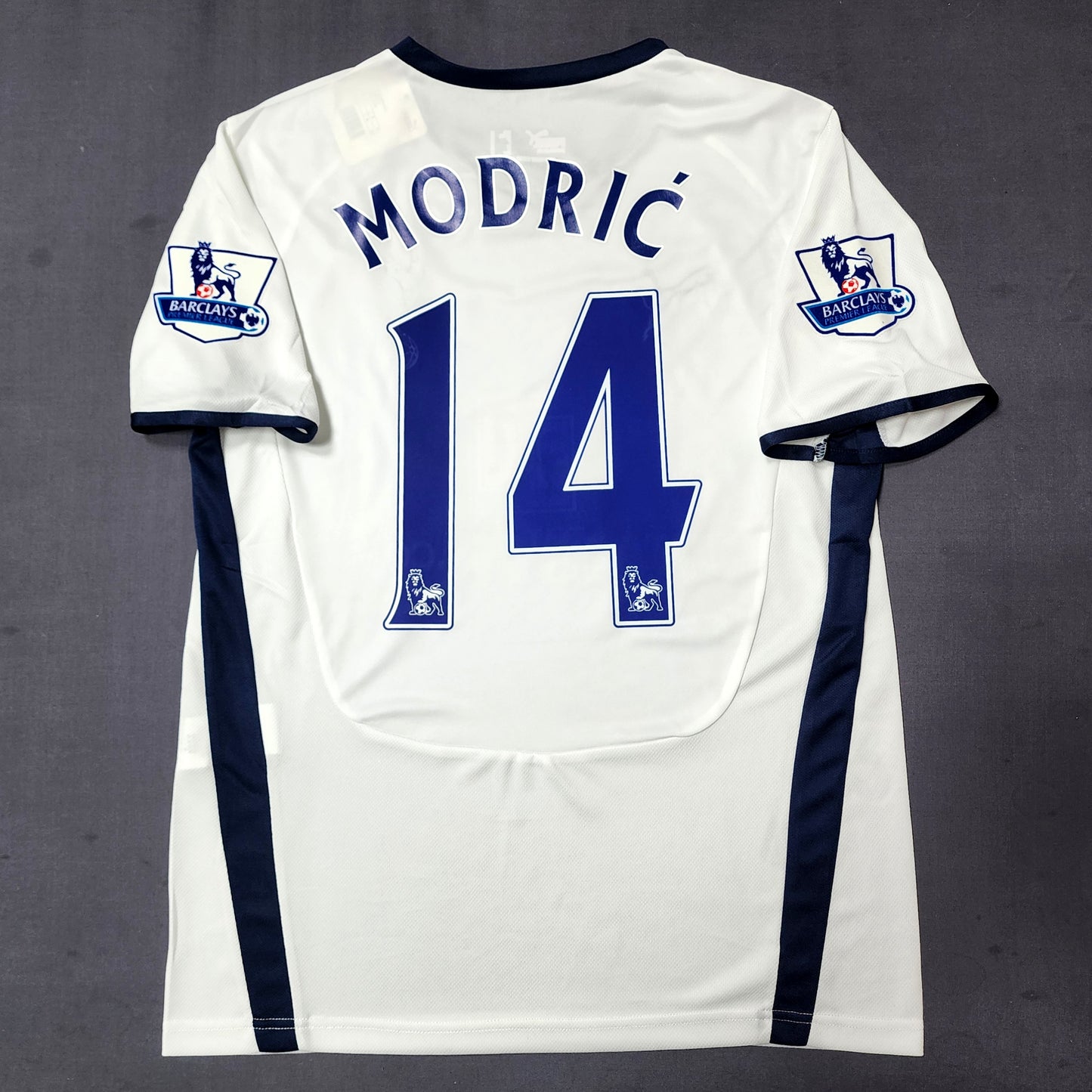 Modric 2008/09 Tottenham Home Jersey