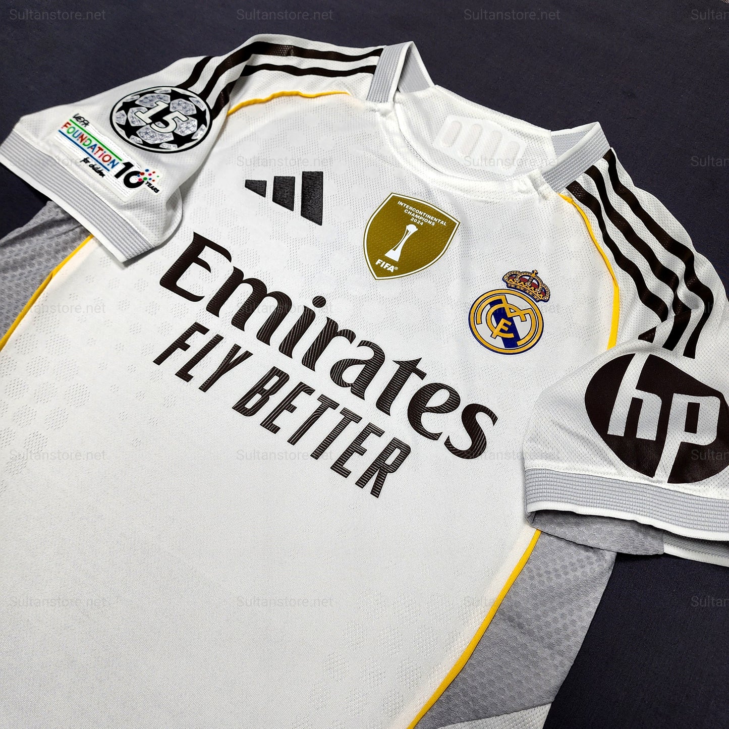 Real Madrid 2025/26 Home Jersey ( Valverde - Mbappe - Bellingham - Vini - Modric - Trent)