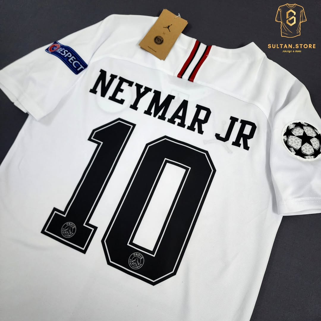 Neymar 2018/19 PSG Away Kit