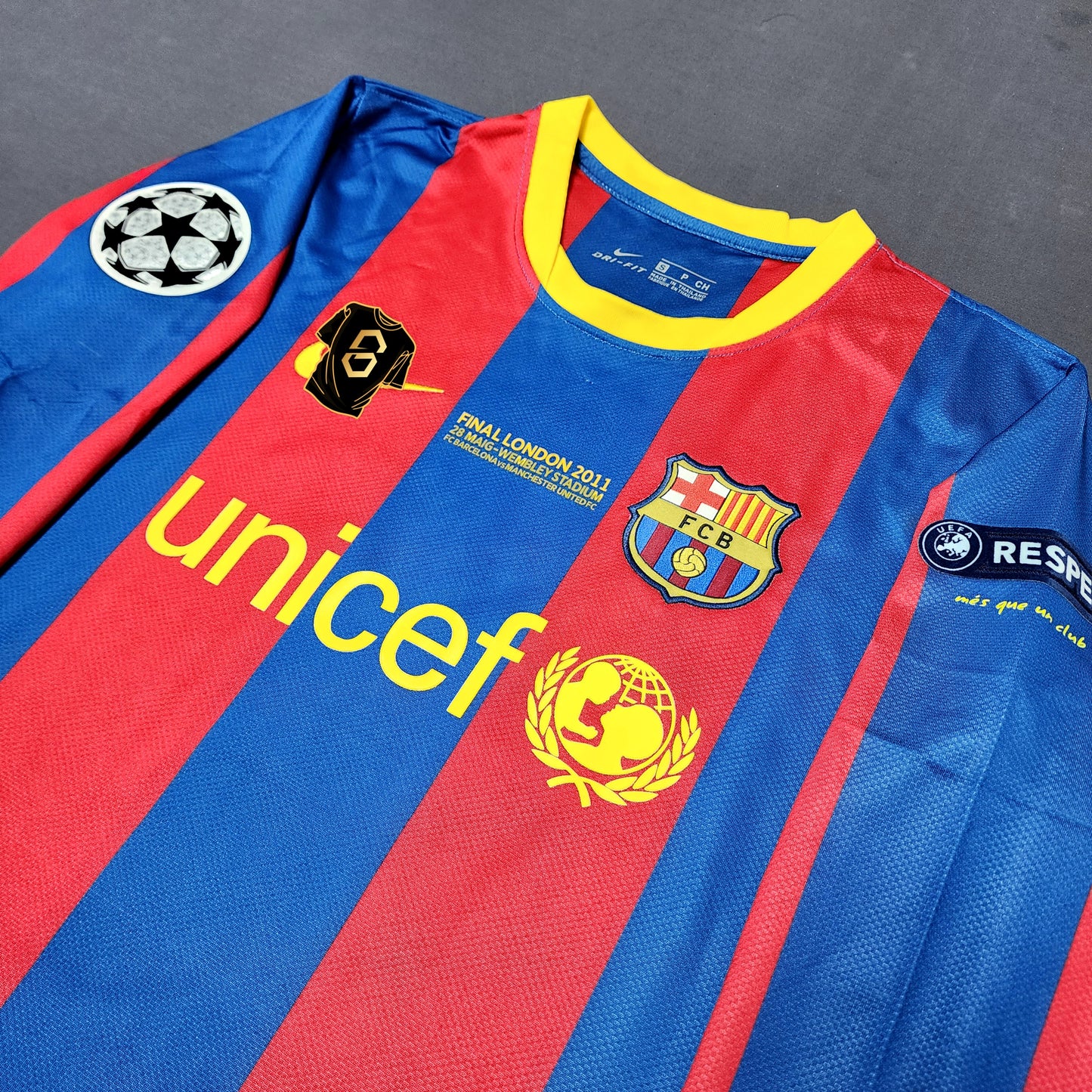 Messi 2011 Barcelona Final Champions League Long Sleeve Jersey