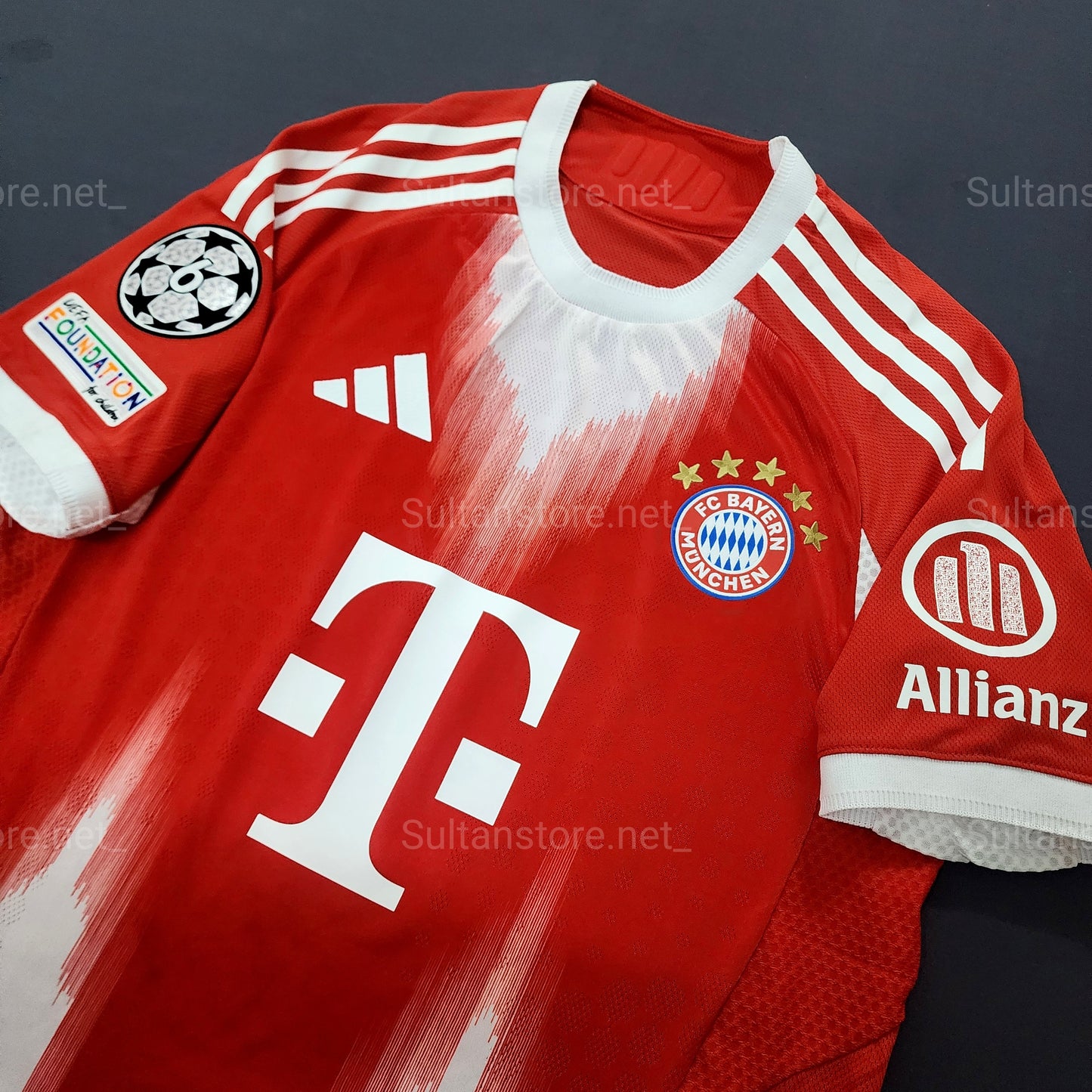 Bayern 2025/26 Home Jersey