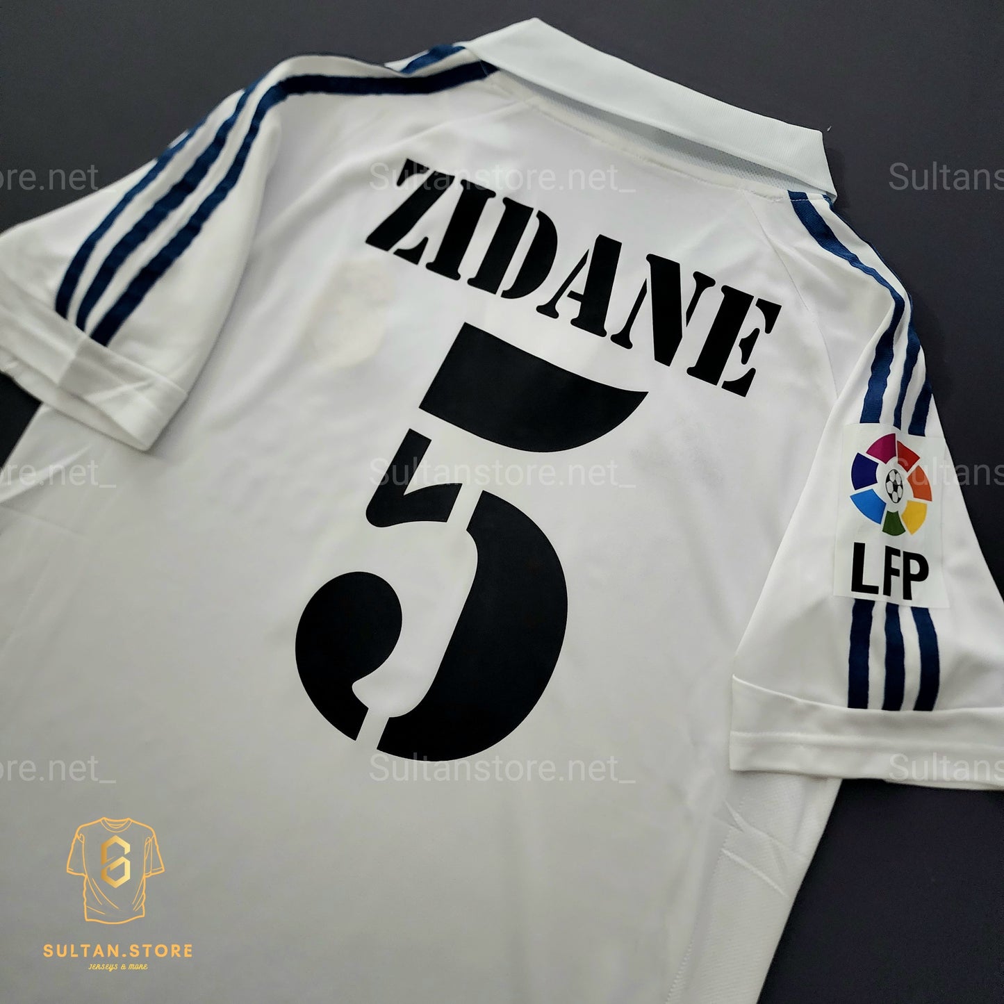 Zidane 2001/02 Real Madrid Home