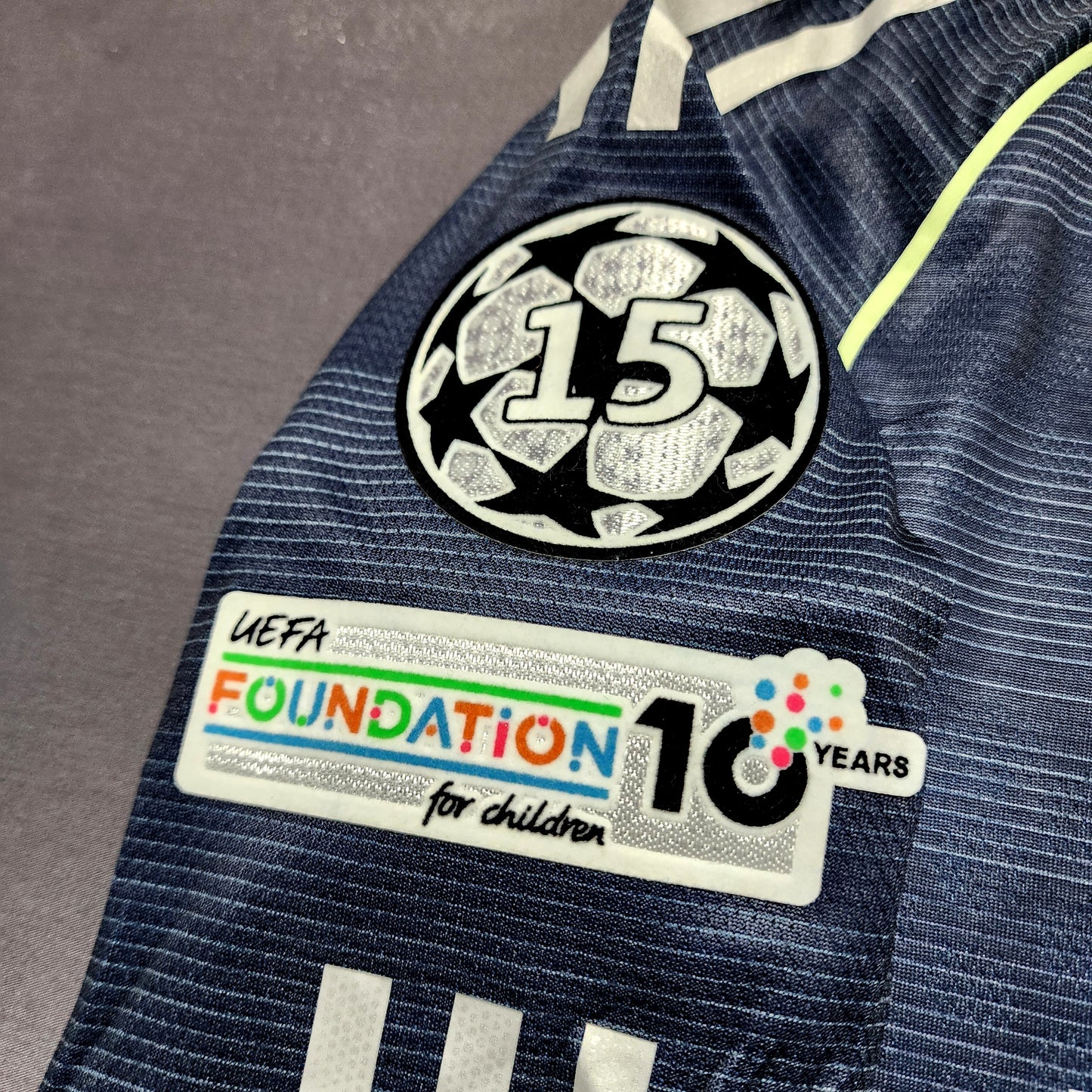 (Long Sleeves) Real Madrid 2025/26 Away Jersey ( Valverde - Mbappe - Bellingham - Vini - Arda Guler - Modric - Trent)