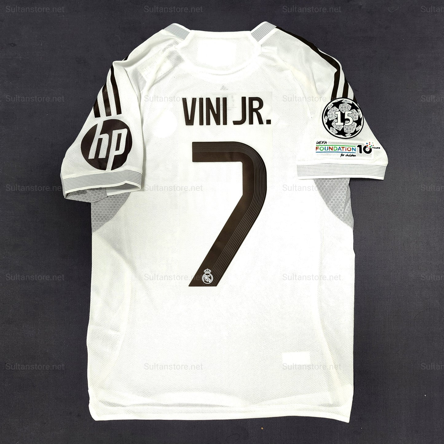 Real Madrid 2025/26 Home Jersey ( Valverde - Mbappe - Bellingham - Vini - Modric - Trent)