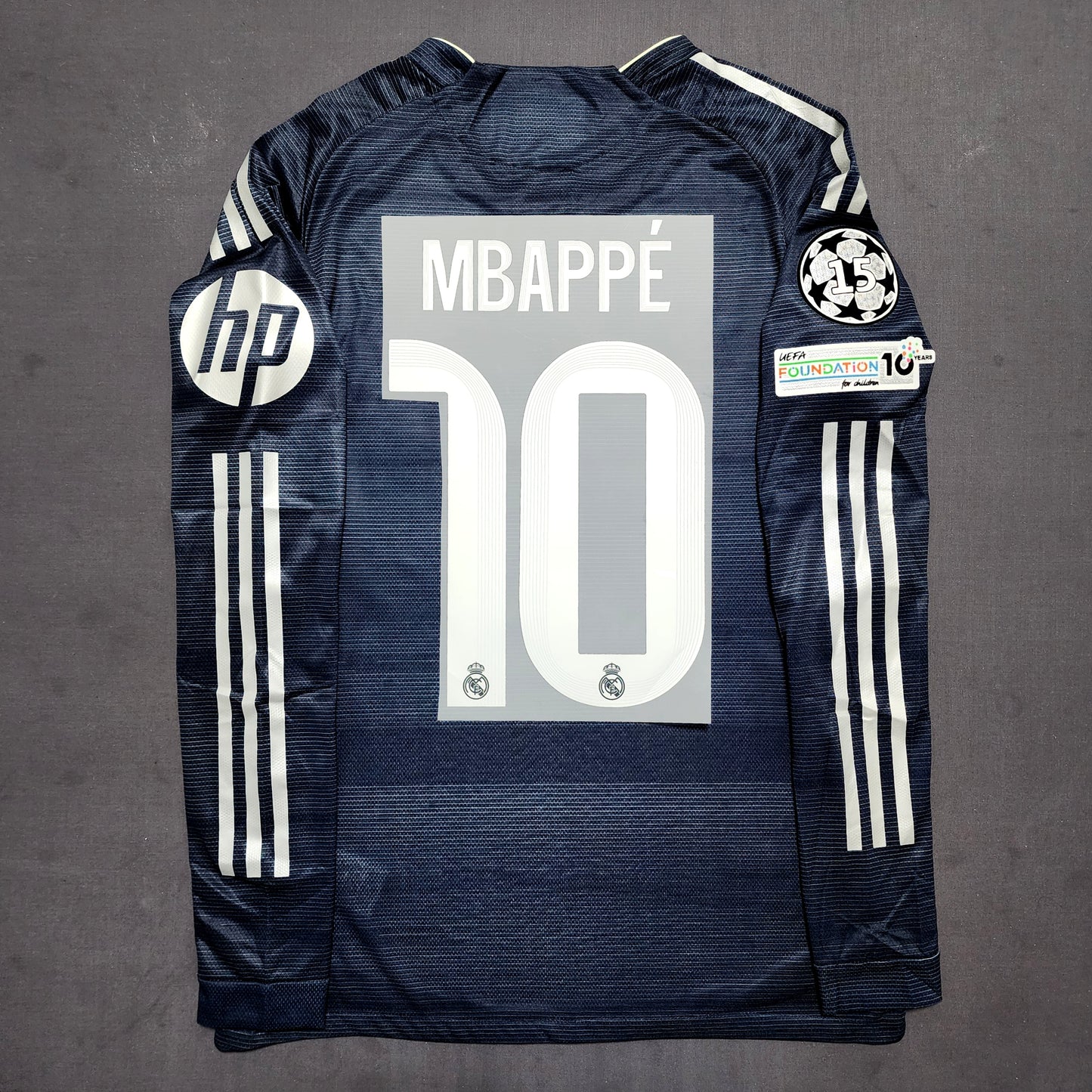 (Long Sleeves) Real Madrid 2025/26 Away Jersey ( Valverde - Mbappe - Bellingham - Vini - Arda Guler - Modric - Trent)