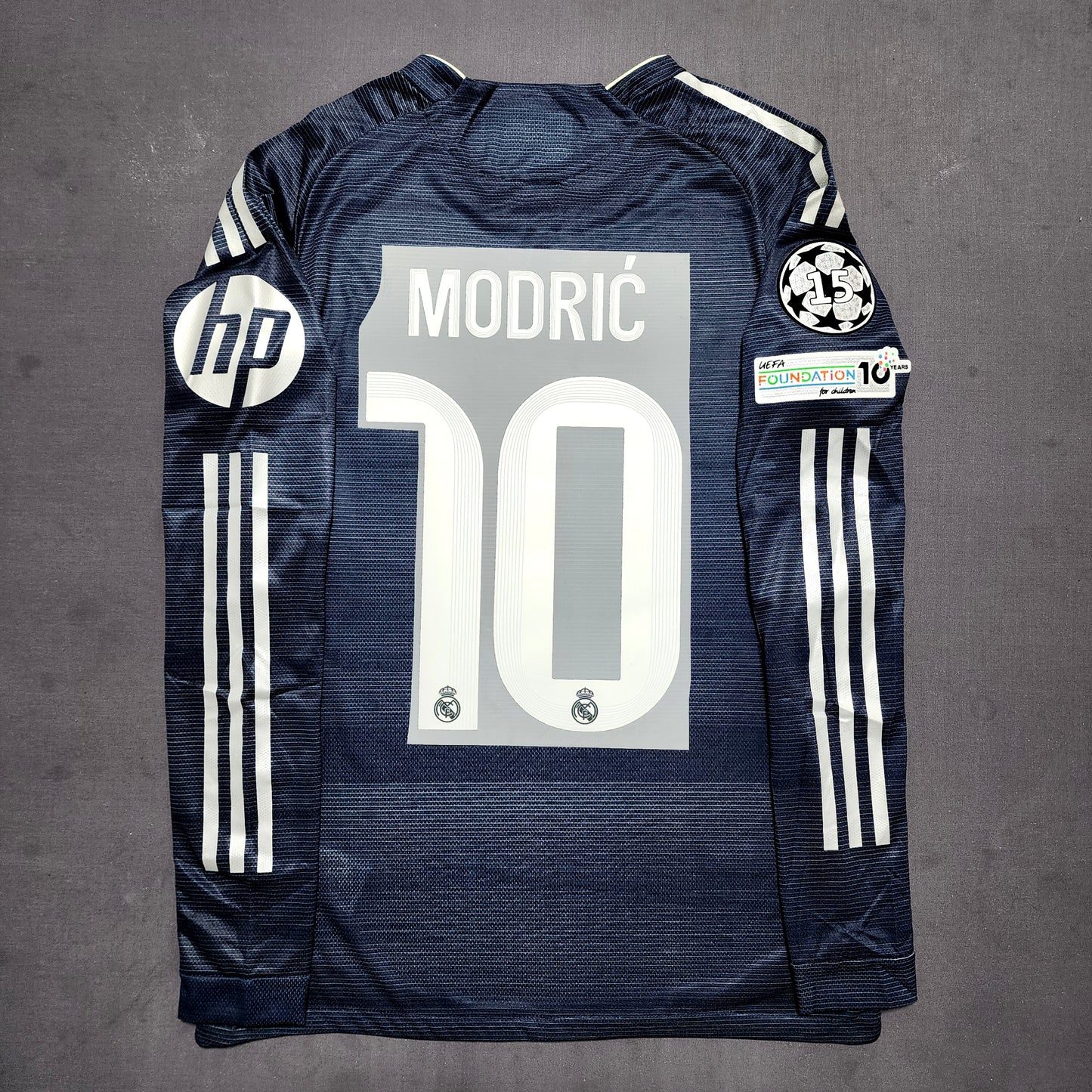 (Long Sleeves) Real Madrid 2025/26 Away Jersey ( Valverde - Mbappe - Bellingham - Vini - Arda Guler - Modric - Trent)