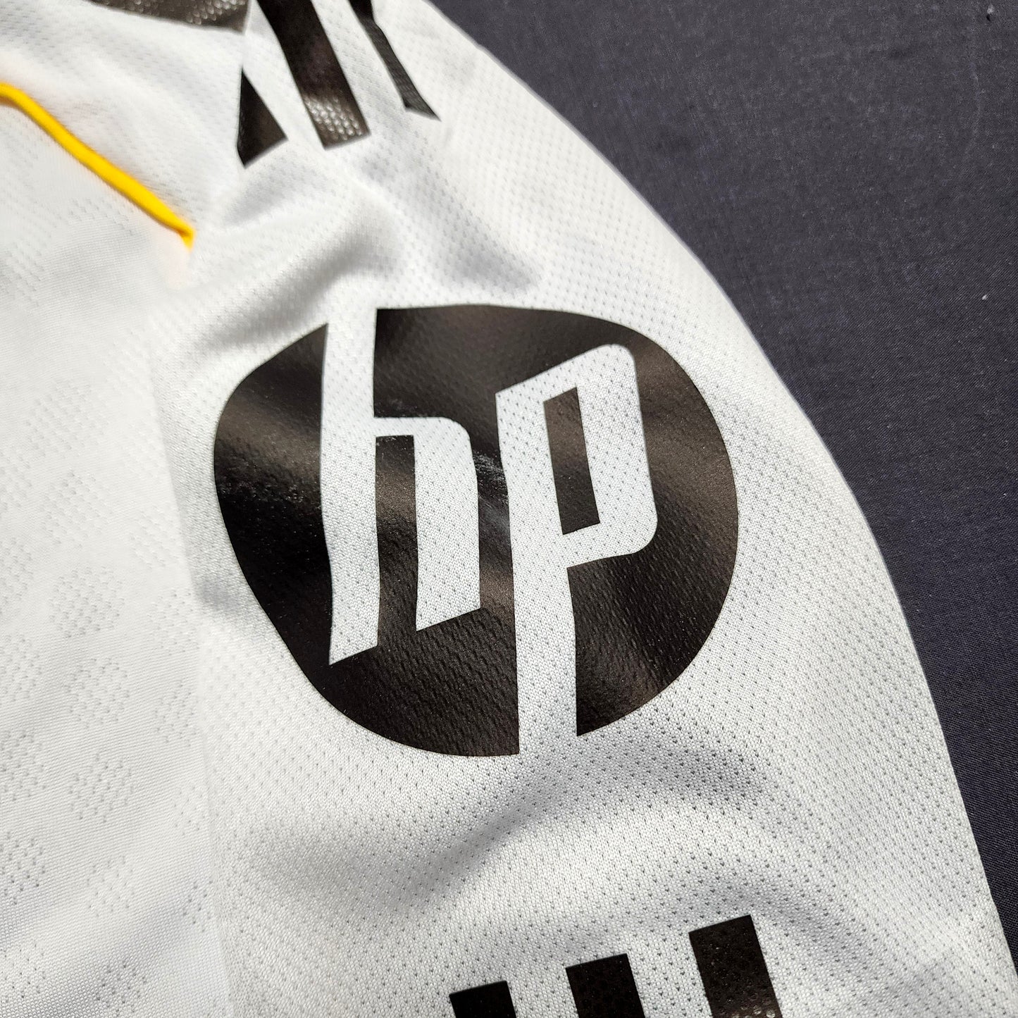 (Long Sleeves) Real Madrid 2025/26 Home Jersey ( Valverde - Mbappe - Bellingham - Vini - Arda Guler )