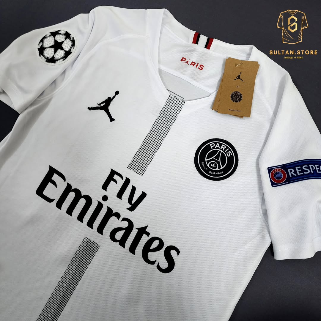 Neymar 2018/19 PSG Away Kit