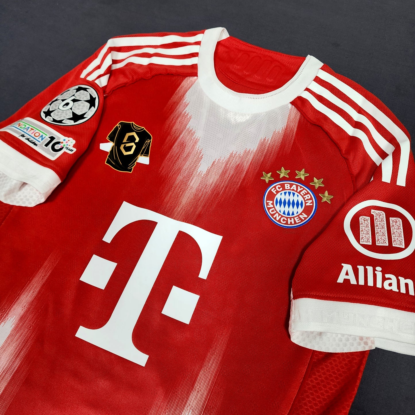 Kane 2025/26 Bayern Home Jersey