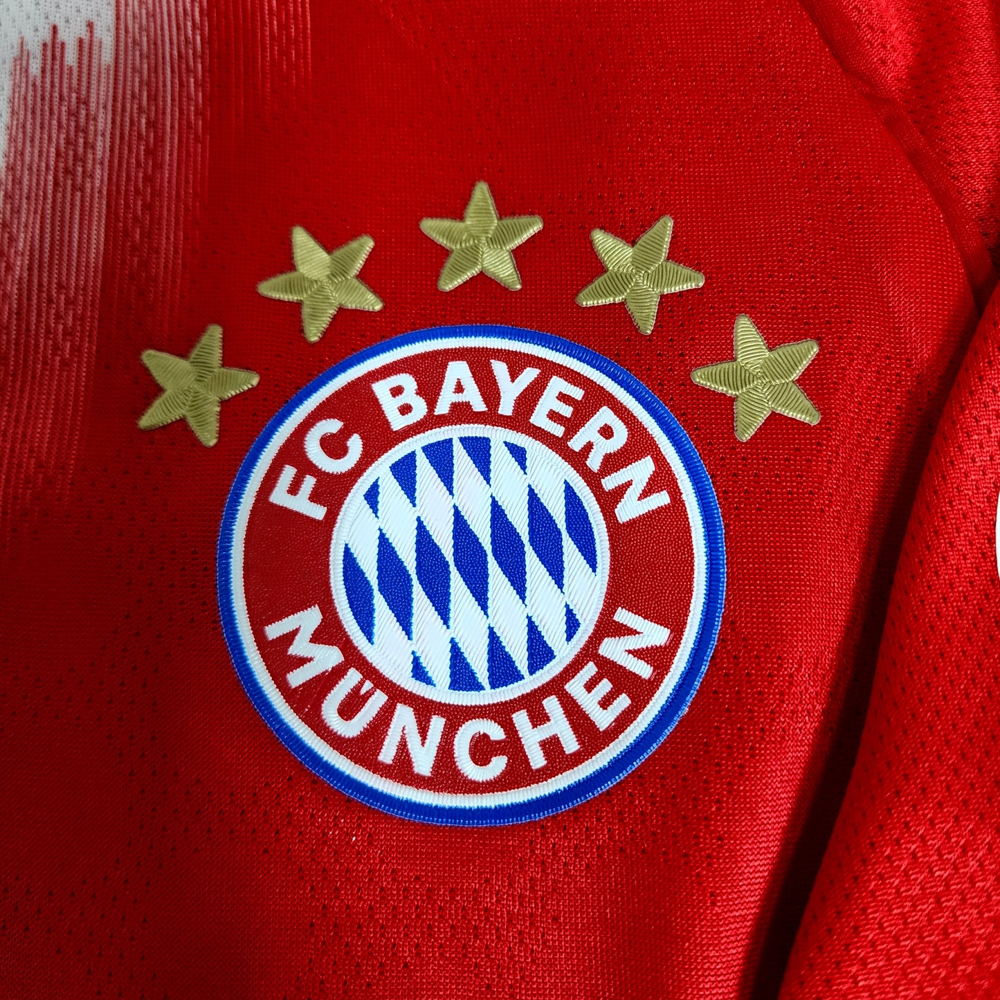 Kane 2025/26 Bayern Home Jersey